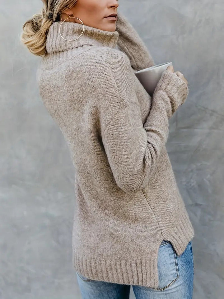 Emma | Turtleneck-Pullover mit Schlitzärmeln