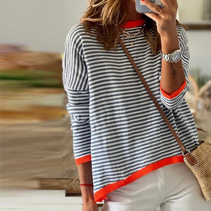 NINA | GESTRIPTES ATMOSFERISCHES SHIRT