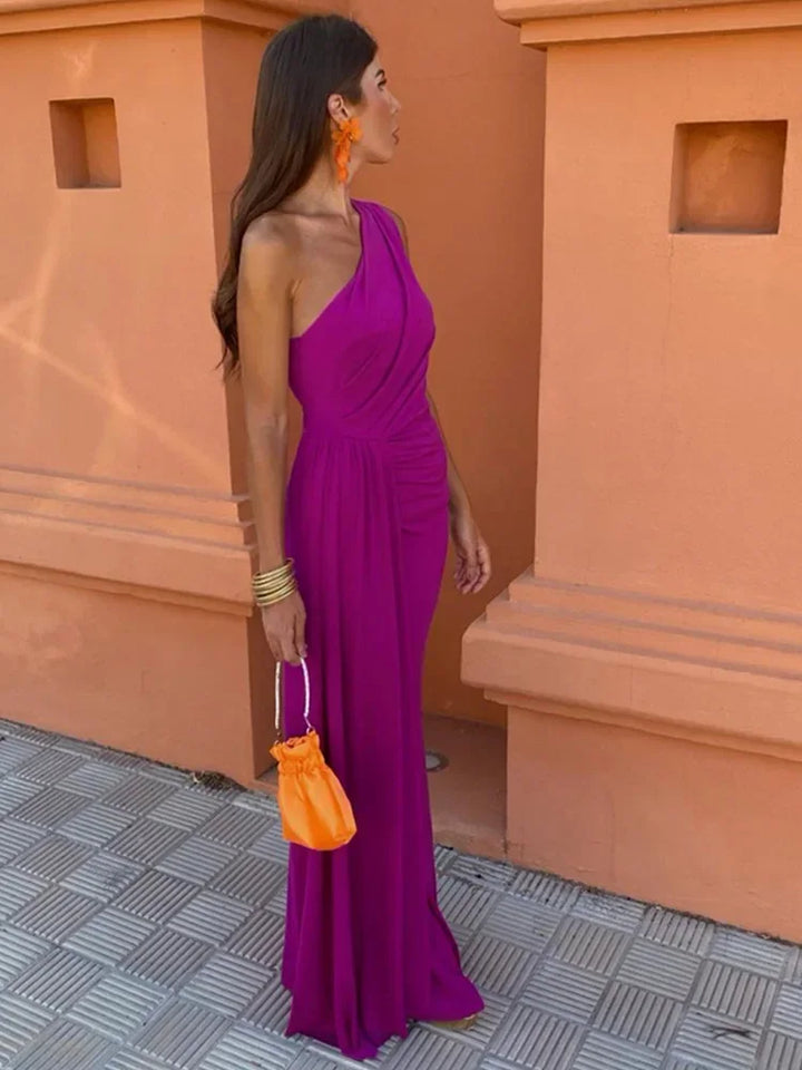 Jolie™ | Kleid mit schrägen Schultern