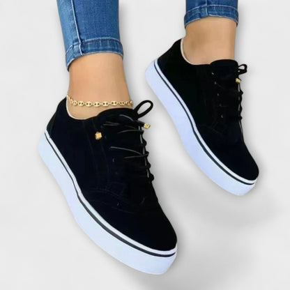 Clara & Rosa | Stylische Orthopädische Sneaker