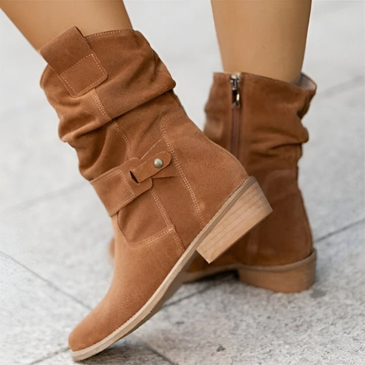 Clara™ | Elegante Samtstiefel