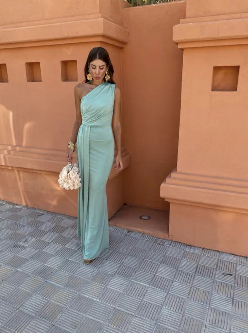 Jolie™ | Kleid mit schrägen Schultern